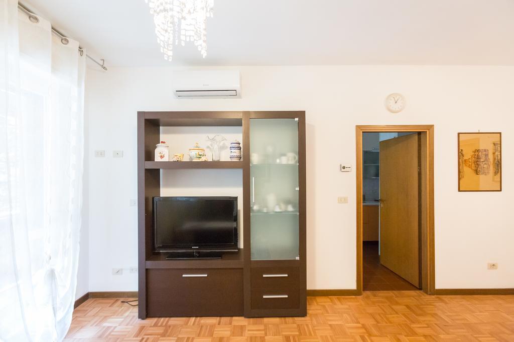 Bolognina Central Apartment Bologna Exterior photo